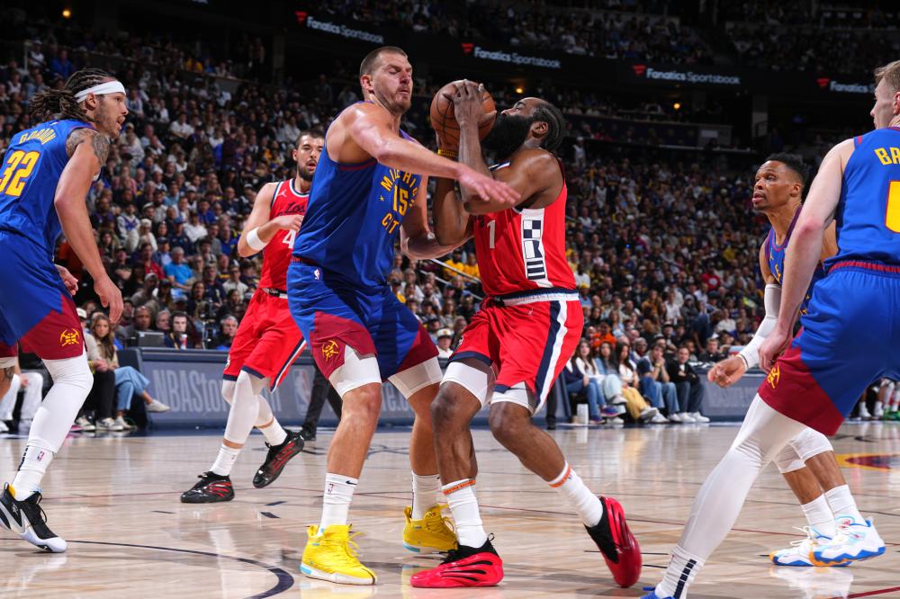 仅专注于场 仅专注于场